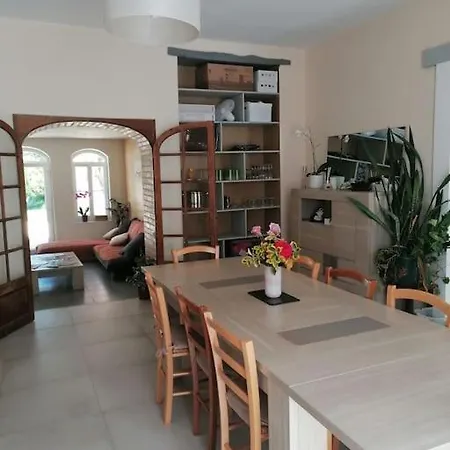 וילה Maison Et Piscine En Bordure De Riviere Avec Parc *