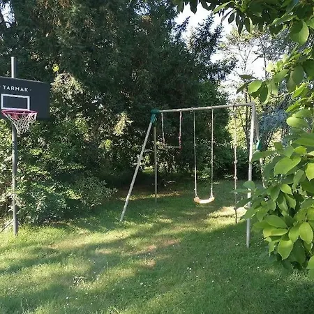 Maison Et Piscine En Bordure De Riviere Avec Parc וילה Nalliers (Vienne)