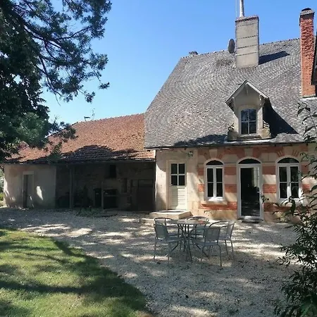 Maison Et Piscine En Bordure De Riviere Avec Parc וילה Nalliers (Vienne)